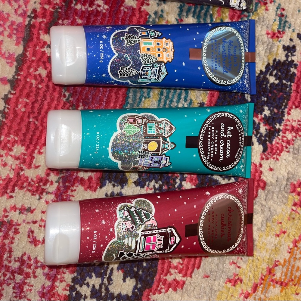 Bath and body works land of sweets cream